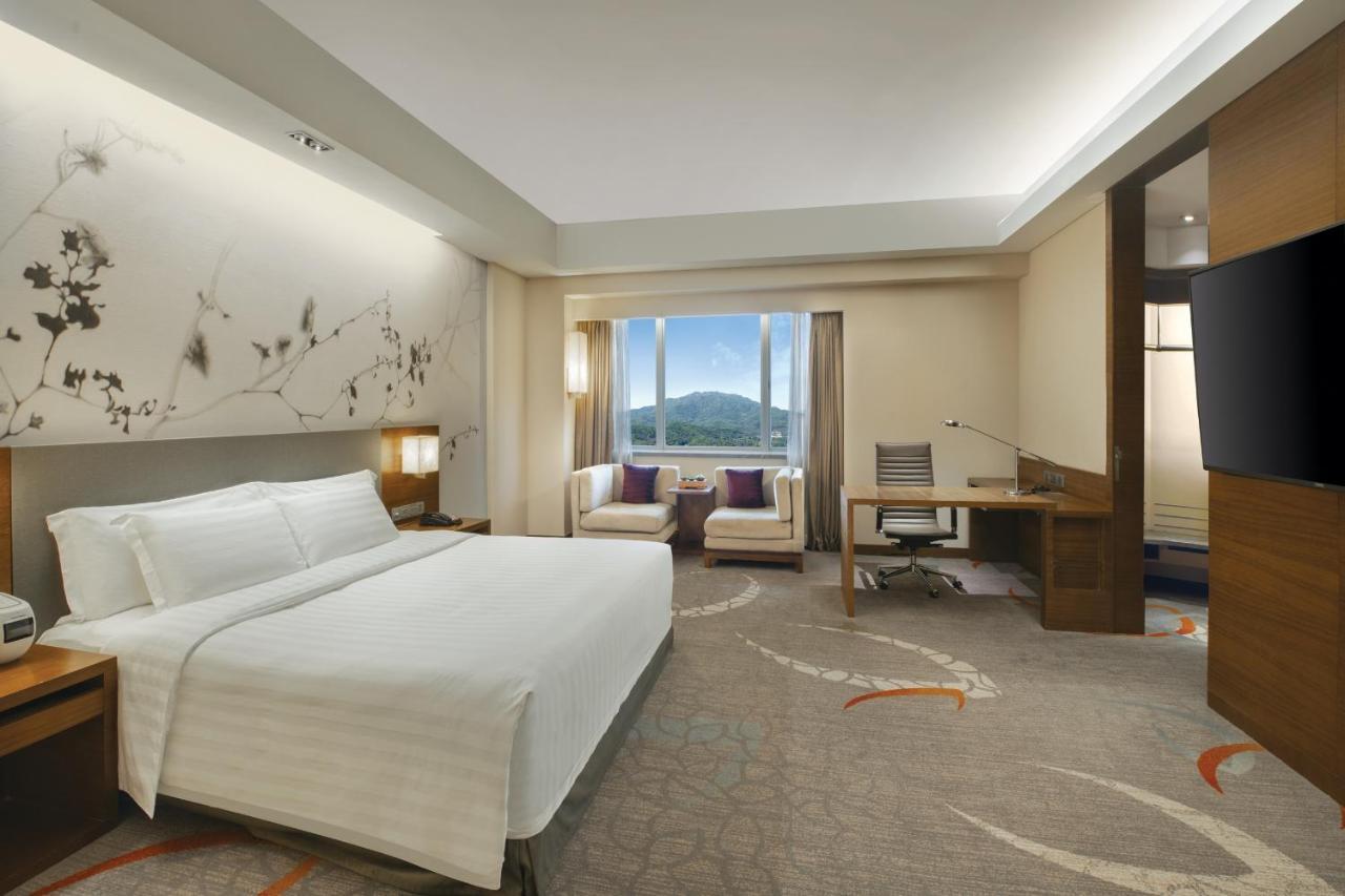 Crowne Plaza Guangzhou City Centre, An Ihg Hotel - Free Shuttle Between Hotel And Exhibition Center During Canton Fair & Exhibitor Registration Counter Exterior foto