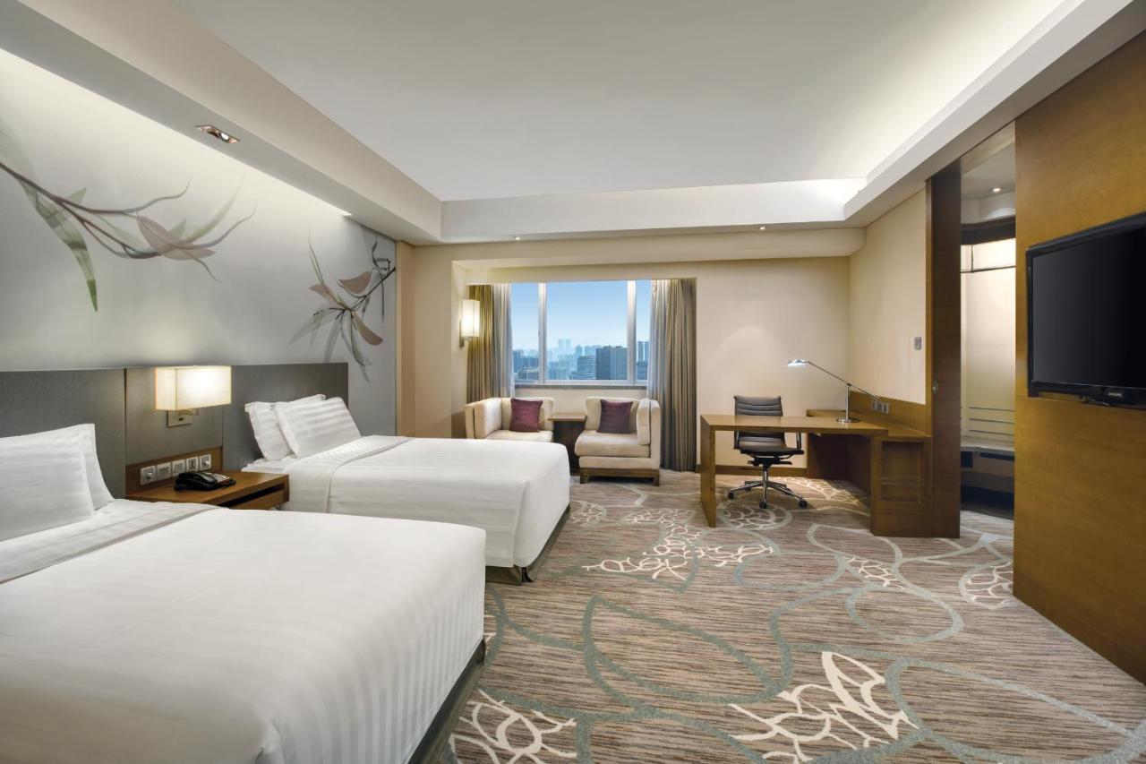 Crowne Plaza Guangzhou City Centre, An Ihg Hotel - Free Shuttle Between Hotel And Exhibition Center During Canton Fair & Exhibitor Registration Counter Exterior foto